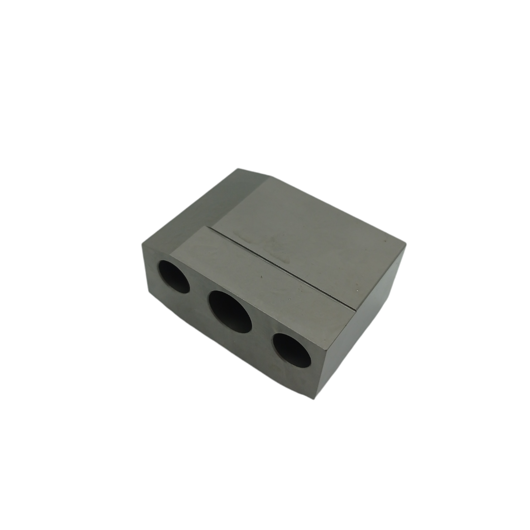4CB18989 - CENTERING PIECE