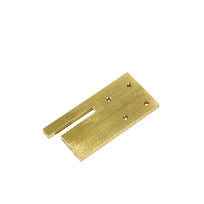 4CB03384 - BRASS L SCRAPER 7MM