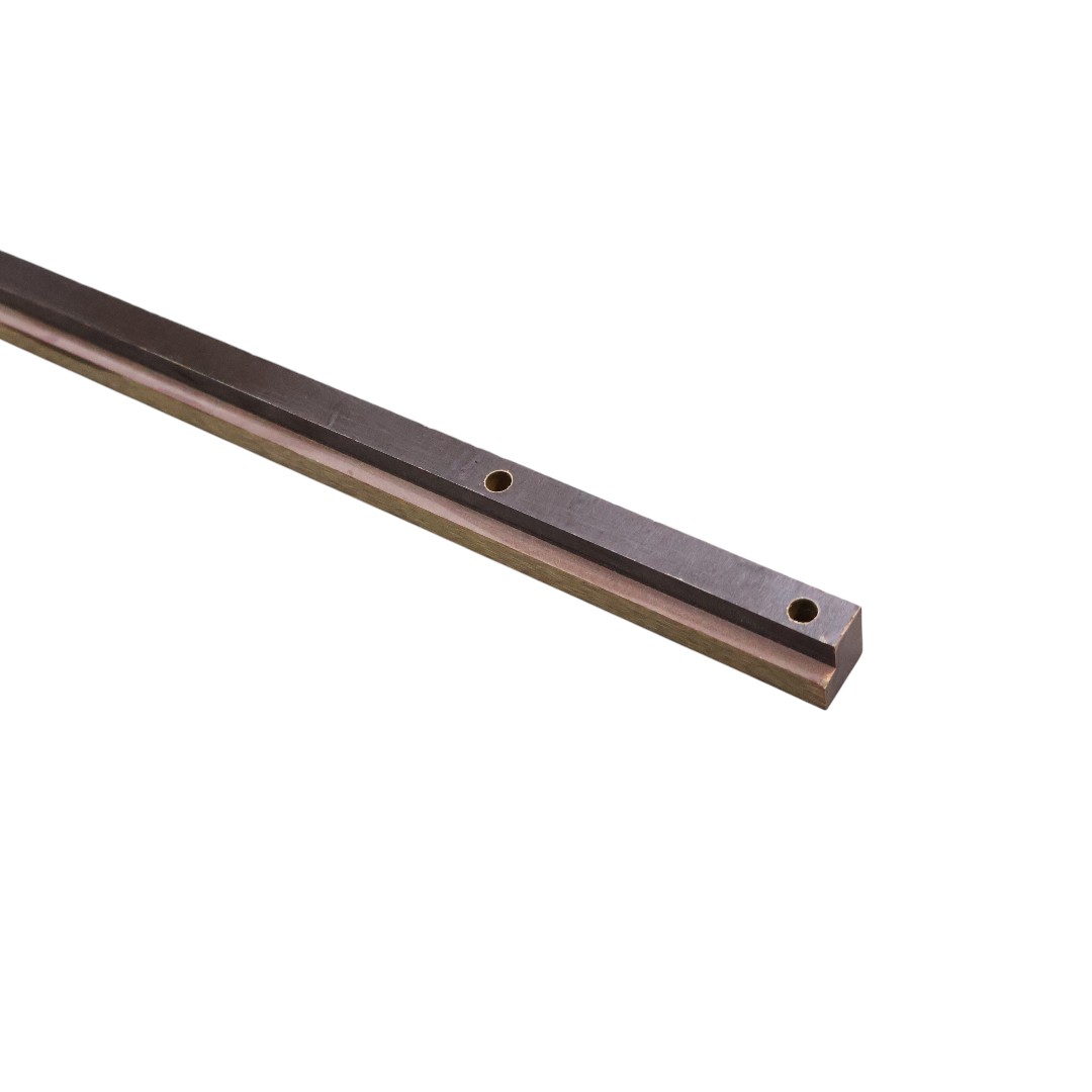 4CB37161 - CHAIN GUIDE