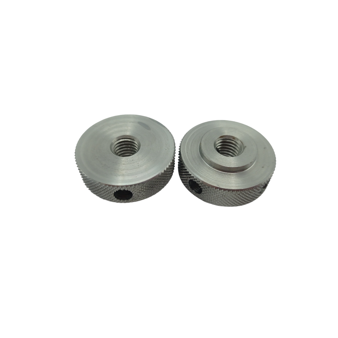 4CB03358 - KNURLED NUT M10